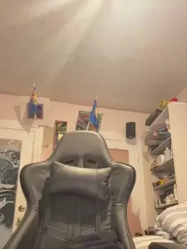 Cam4 Free Porn Cam of alicepractice5