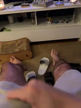 Cam4 Free Porn Cam of dot_feet