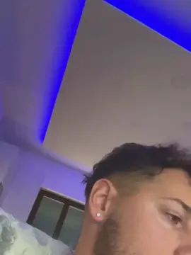 Cam4 Adult Video Chat of stallone999_hot