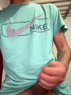 Cam4 Adult Video Chat of HANDSOME_BOY23