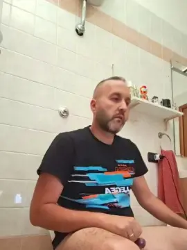 Cam4 Live Porn of Napoliman86