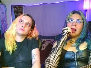 Cam4 Best live sex cam show of AlaniandLea