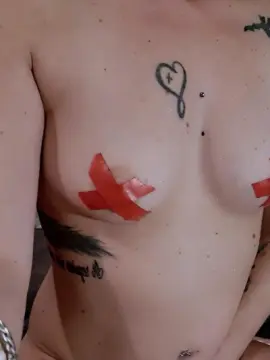 Cam4 Free Live Porn of SweetestPinkPea