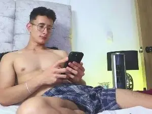Cam4 Free Porn Cam of __alexxx_