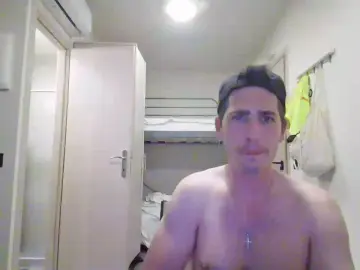 Cam4 Free Live Porn of aldapa