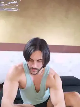 Cam4 Free Live Porn of Mr_white_xx