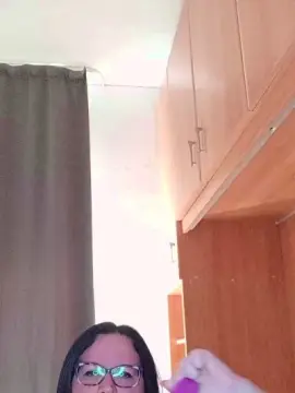 Cam4 Live Sex of Serenaveneta94