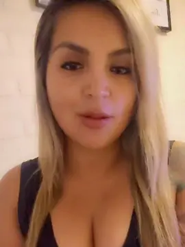 Cam4 Free Live Porn of Booooh00