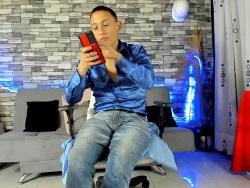 Cam4 Free Live Porn of Masterblue_hot