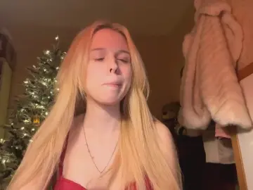 Cam4 Live Porn of LaiUrtiz