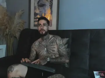 Cam4 Sex Cam of VincentSartori