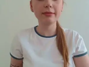 Cam4 Free Live Porn of chechelady