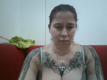 Cam4 Watch Live Sex Cams of steffi50