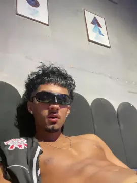 Cam4 Sex Chat of soarezx