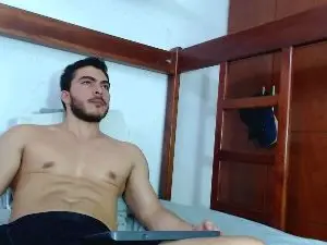 Cam4 Sex Cam of AlexS1998