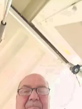 Cam4 Live Sex Cam of minuzzo61