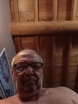 Cam4 Live Sex of minuzzo61