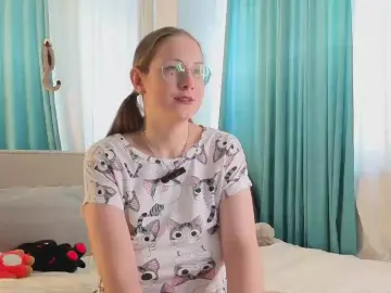 Cam4 Live Porn of PetraCurvin