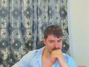 Cam4 Live Sex of greekgod19