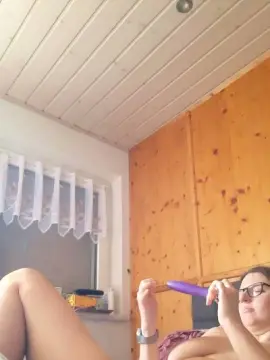 Cam4 Watch Live Sex Cams of Adelinedaniel