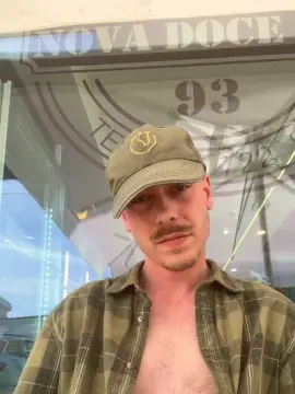 Cam4 Live Porn of DinisJeitoso