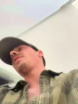 Cam4 Free Live Porn of DinisJeitoso