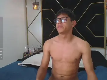 Cam4 Adult Webcam of RyanPricee