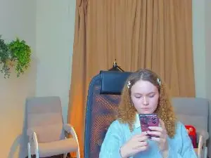 Cam4 Live Porn of LynetteKyzar