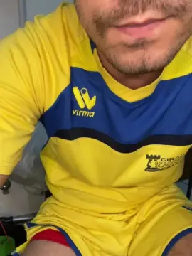 Cam4 Free Live Porn of alessand21