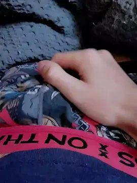 Cam4 Free Live Porn of Hommebg58