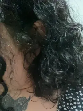 Cam4 Adult Video Chat of Kiki_juju1