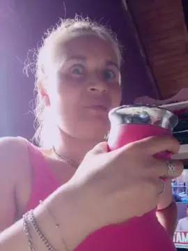 Cam4 Live Porn of elie64