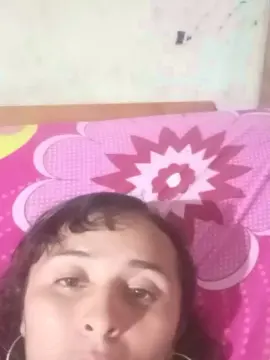 Cam4 Watch Live Sex Cams of morenita_fun_