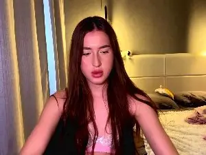 Cam4 Sex Cam of ShaynaReyer