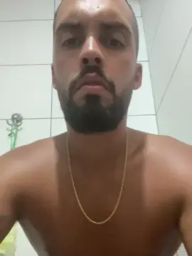 Cam4 Free Live Porn of lucasdotadorj23