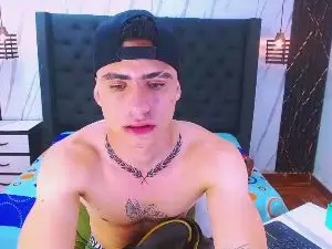 Cam4 Live Sex Cam of CarlosSpecter_