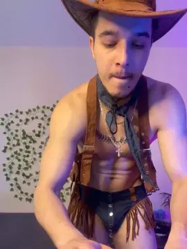 Cam4 Adult Video Chat of bravo_maestro