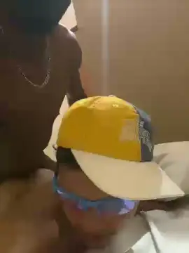 Cam4 Sex Chat of Novinnhho