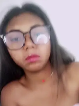 Cam4 Watch Live Sex Cams of Maella2