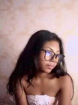 Cam4 Live Sex Cam of Maella2