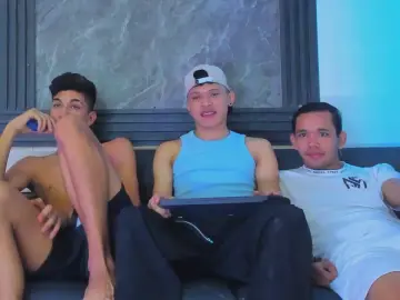 Cam4 Private Sex Chat of Addulth_friends