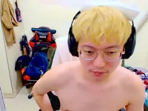 Cam4 Watch Live Sex Cams of jo8087