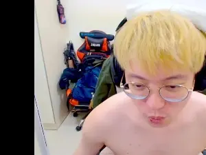 Cam4 Watch Live Sex Cams of jo8087