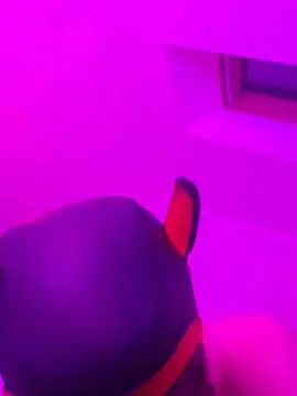 Cam4 Live Sex Cam of Pup_cerbero_max