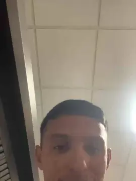 Cam4 Nude Webcam of alex79_