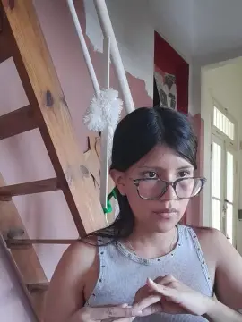 Cam4 Live Sex Cam of r0m44