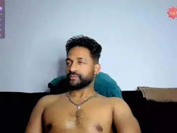 Cam4 Free Live Porn of bbcblackhot33