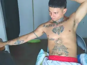 Cam4 Free Live Porn of Darel_mix