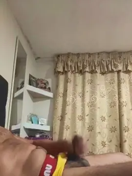 Cam4 Watch Live Sex Cams of Ariano73