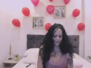 Cam4 Live Porn of 00VALERIA